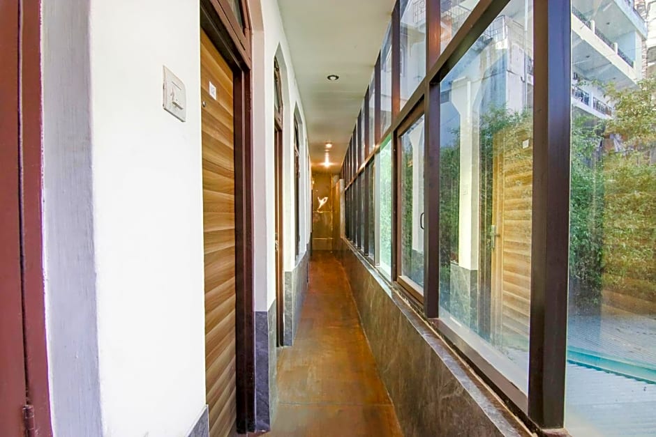 OYO Hotel Vijay Palace Dharamshala