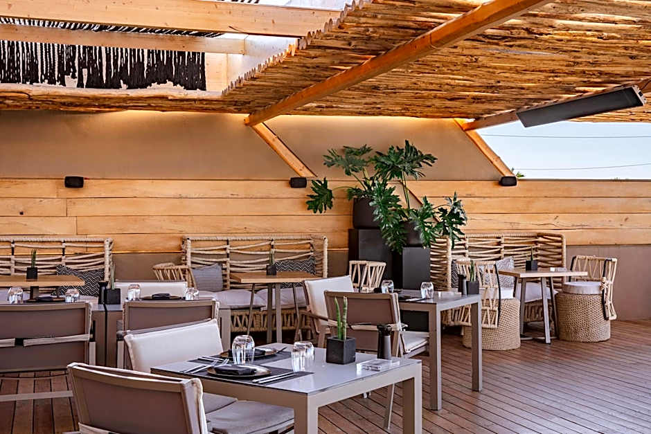 Elysium Boutique Hotel & Spa (Adults Only)