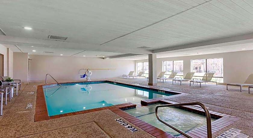 Comfort Inn Sherman - Denison Area