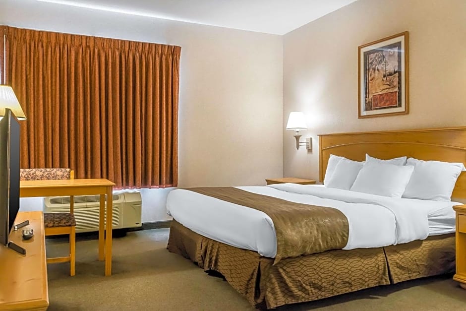 Rodeway Inn & Suites Tomahawk
