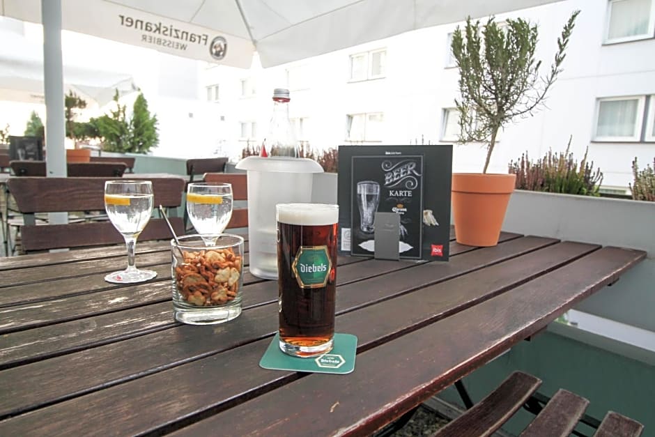 ibis Hotel Düsseldorf Hauptbahnhof