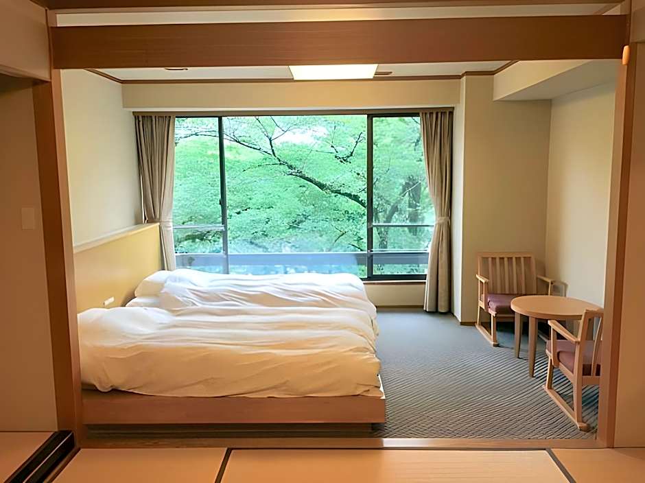 Nagaragawa Spa Hotel Park