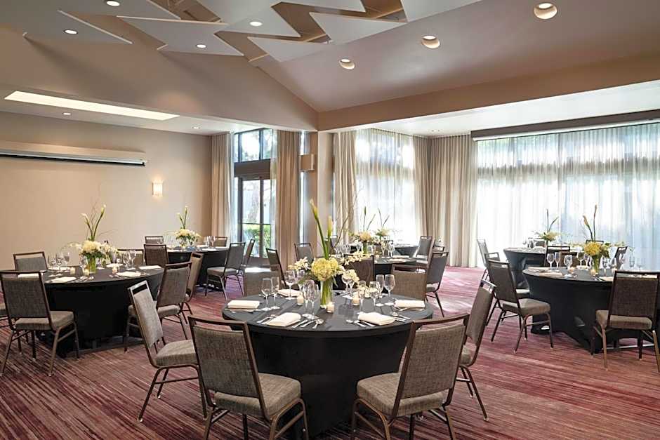 Courtyard by Marriott San Francisco Airport
