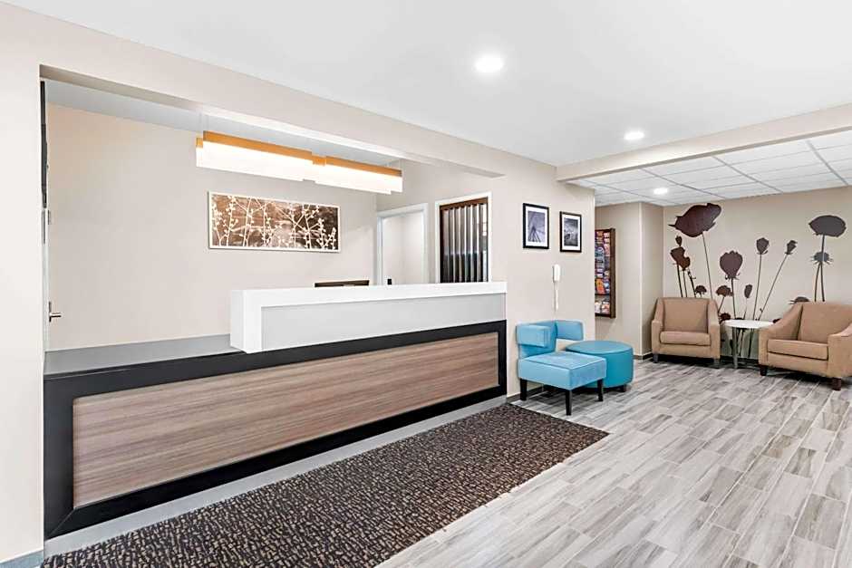 Sleep Inn & Suites Pigeon Forge - Downtown