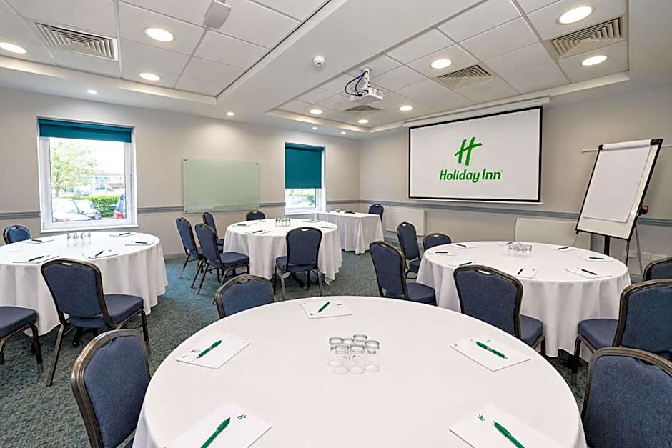Holiday Inn London Luton North by IHG
