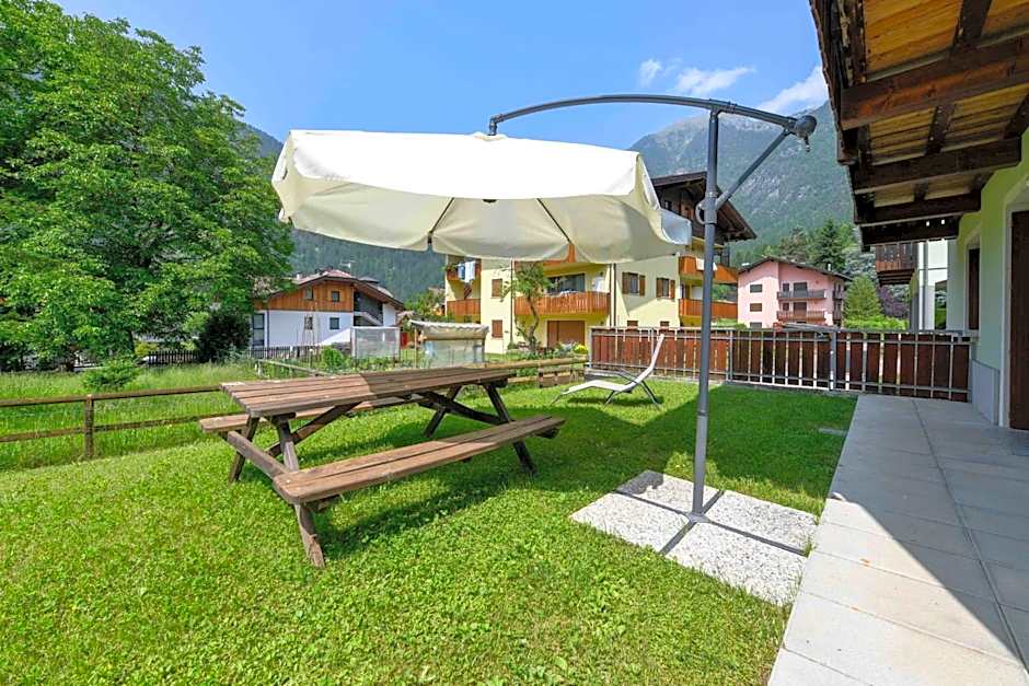 Residence Rta La Rosa delle Dolomiti