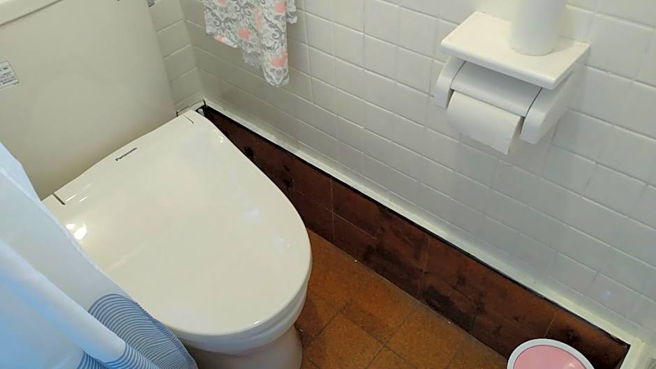 EMS Enoshima クラシックゲストハウス 寝室は個室 犬OK