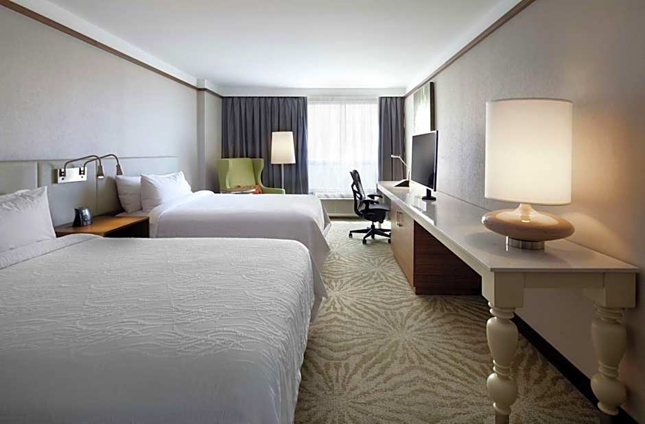 Hilton Garden Inn Montreal Airport