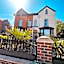 Hendham House - Near Etihad Stadium, CoOp Live Arena, AO Arena, Piccadilly Train Station & Manchester City Centre