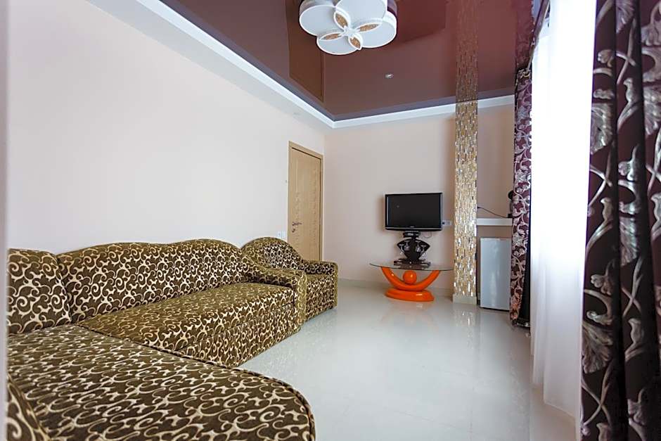 VIP Hotel