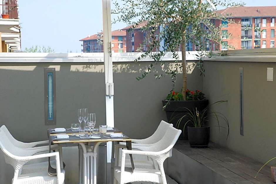 Nu Hotel