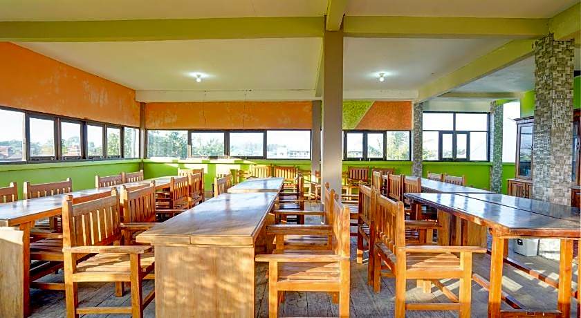 Hotel O Sahabat Syariah Near Plasa Telkom Bawean