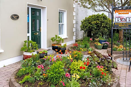 Plougastel House B&B