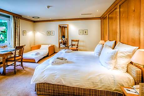 Family triple room