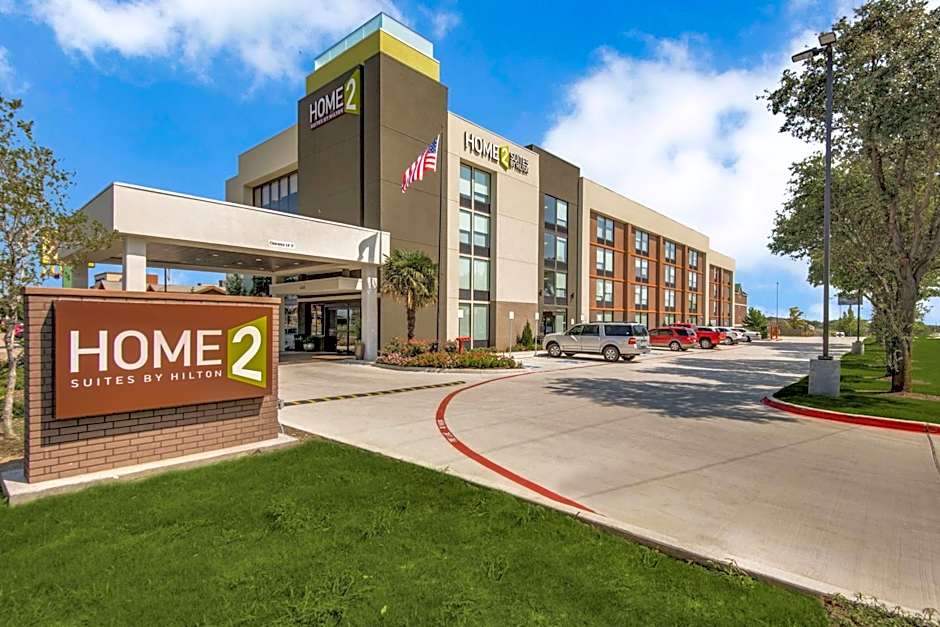 Home2 Suites by Hilton DFW Airport South/Irving