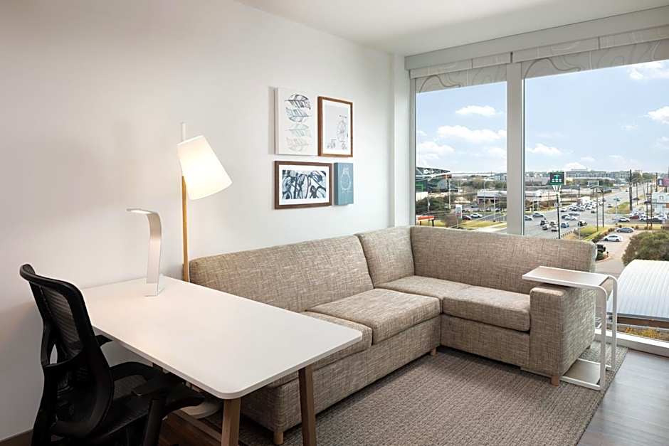 Element Austin at The Domain