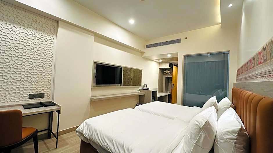 Photo 1 of 4 of Superior 2 Beds, City View
