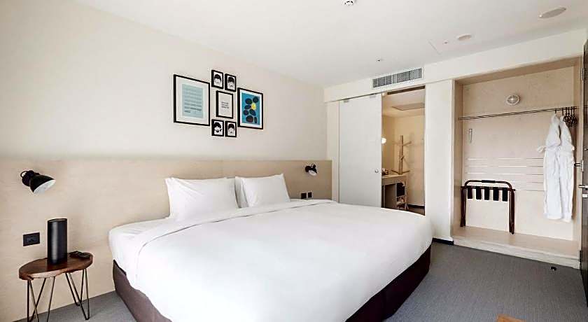 Amba Taipei Zhongshan