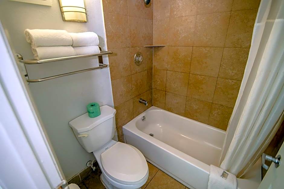 Masters Inn Tucker