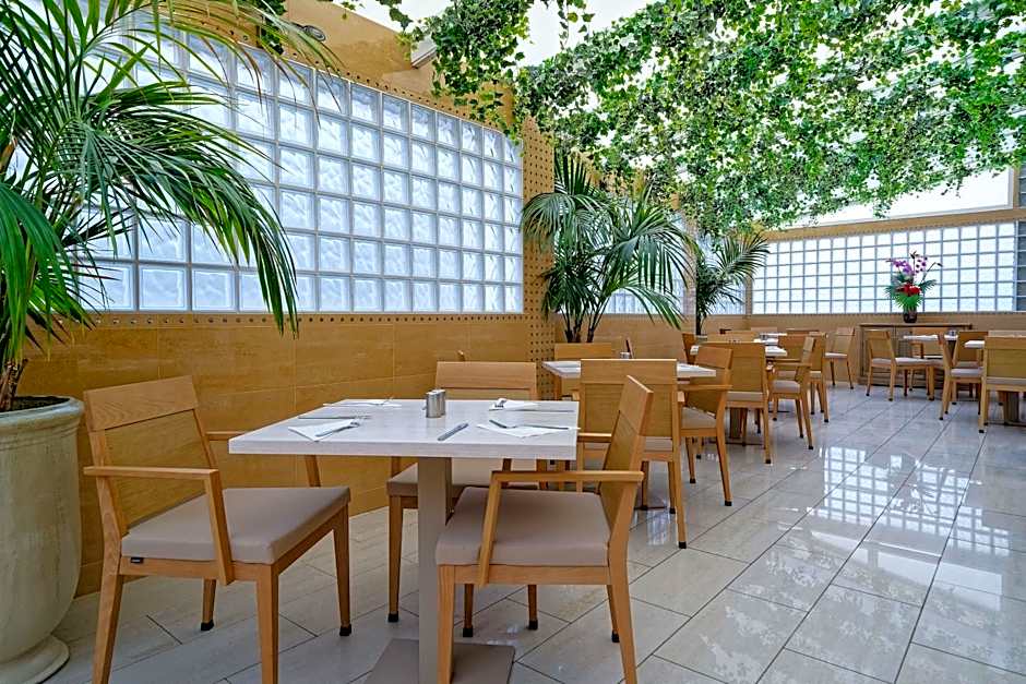 BULL Eugenia Victoria & SPA