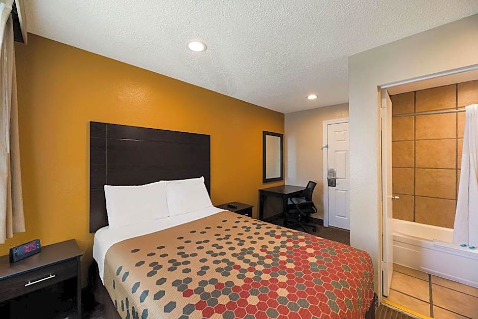 Rodeway Inn Flagstaff-Downtown