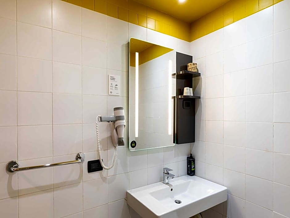 B&B Hotel Roma Tuscolana San Giovanni