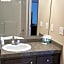 Instalodge Hotel and Suites Karnes City