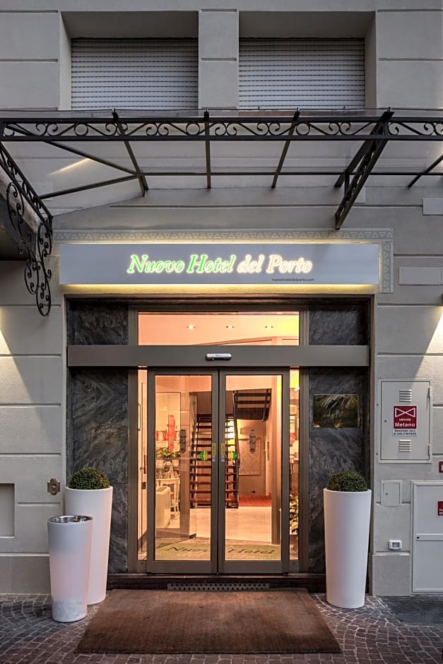 Nuovo Hotel Del Porto