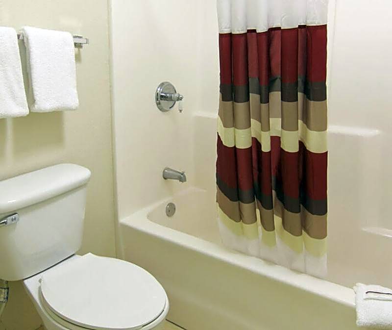 Red Roof Inn & Conference Center Wichita Airport