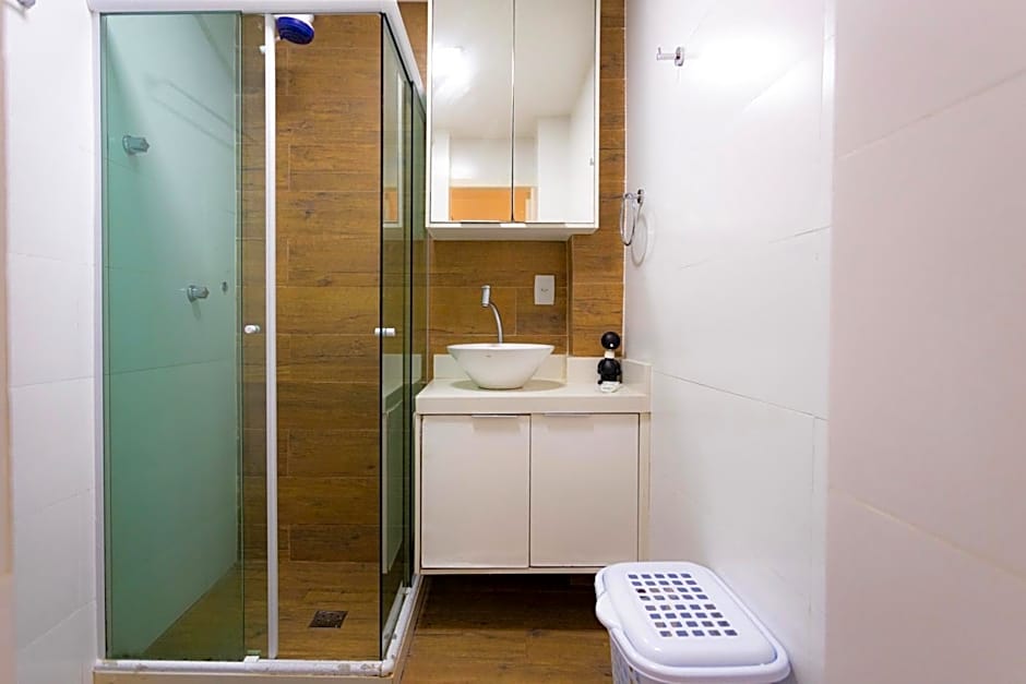 SUH Copacabana 14 Cozy Bohemian Beach Subway!