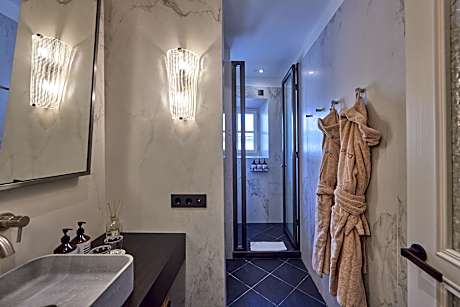 GRAND MEDITERRANEAN - DOUBLE DELUXE