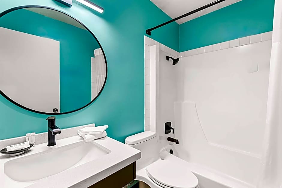 Maverick Hotel Eugene Near University, an Ascend Collection Hotel