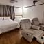 The Oakra Hotel