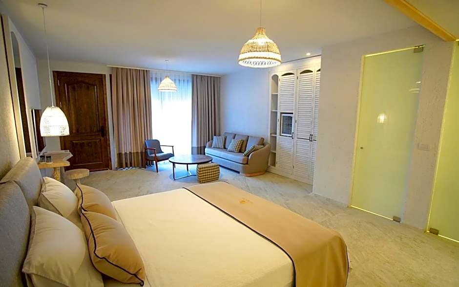 Avalon Boutique Hotel & Suites