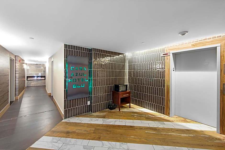 Casa Azul Hotel Blu-UBS Arena