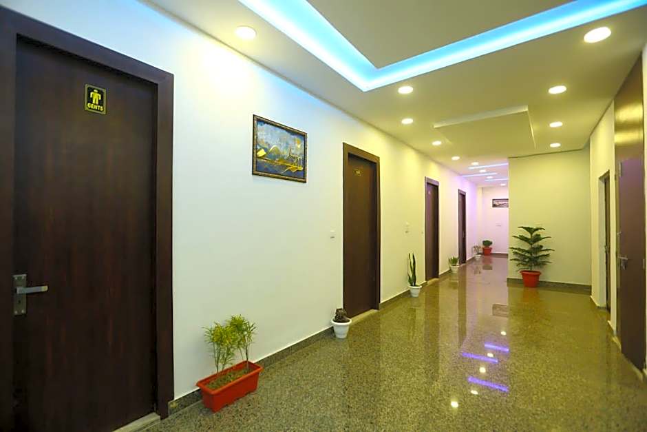 Hotel Yuvan Palace – Agra, NC