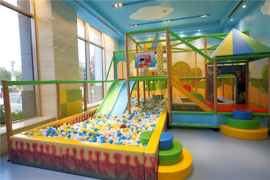 Ramada Plaza Qiandeng Kunshan