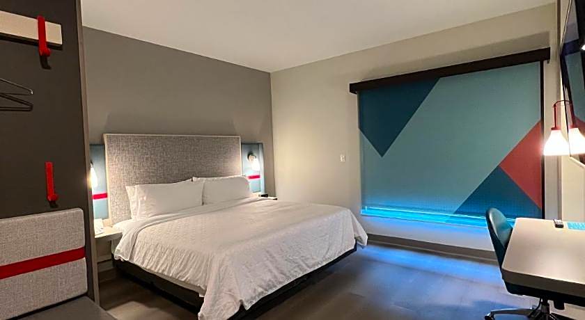 Avid Hotels Guadalajara Av Vallarta Pte By IHG