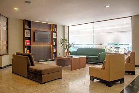 Best Western Plus Plaza Florida & Tower