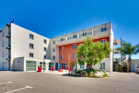 Kyriad Perpignan Sud