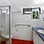 Broadbeach Travel Inn Apartments