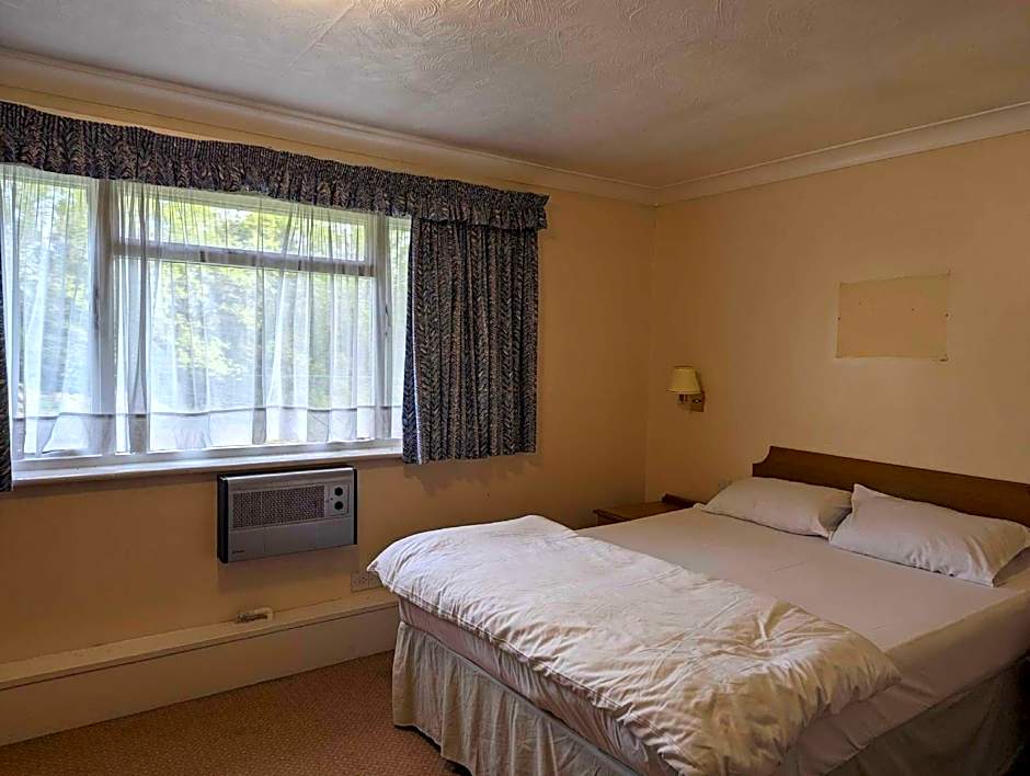 OYO The Rivenhall Hotel in Witham, Chelmsford