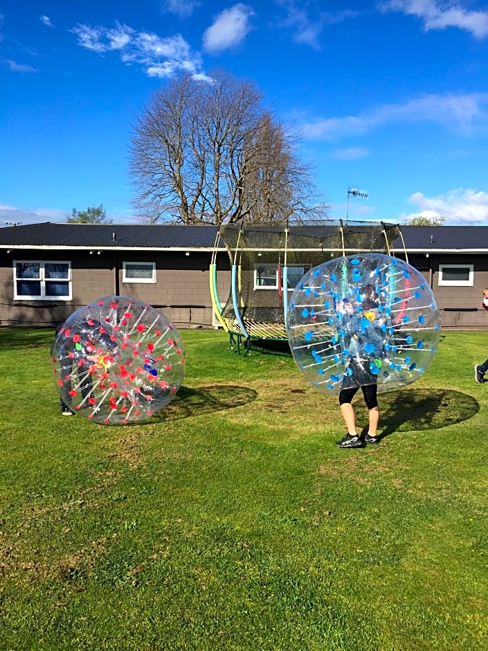 Waiteti Lakefront Motel