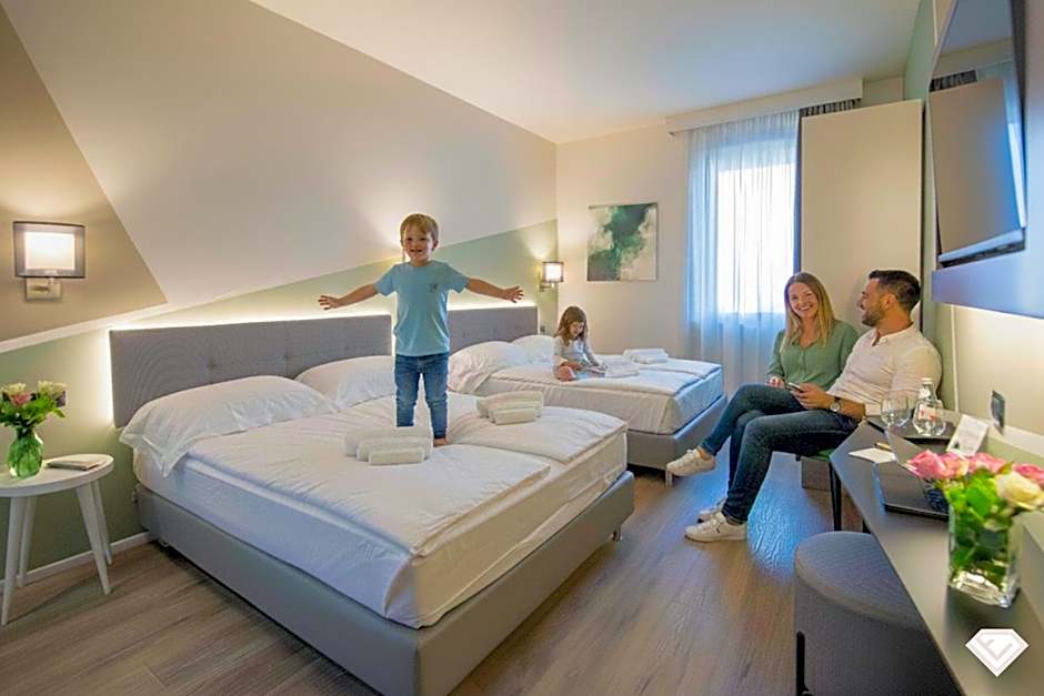 Ile Hotel