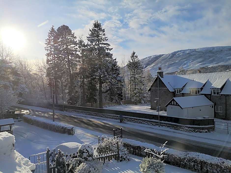 Cranford Guest House