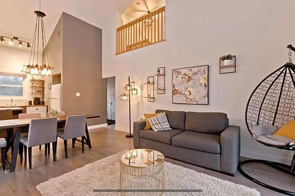 Cap Magog! Près du lac Memphrémagog et Mont Orford