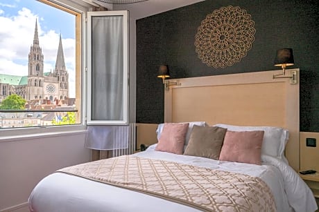 Confort Double Room view cathedral