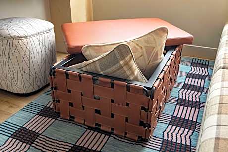 Flex Room with Wall Bed