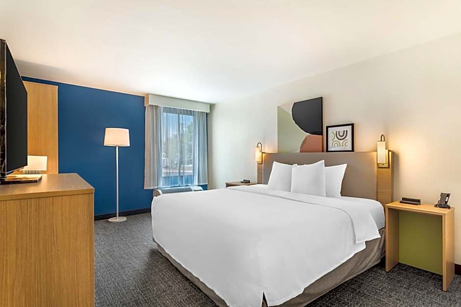 Spark by Hilton Knoxville North I-75