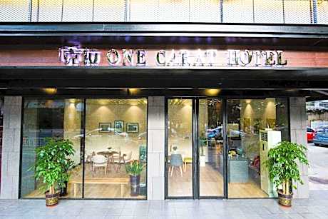 One Carat Hotel